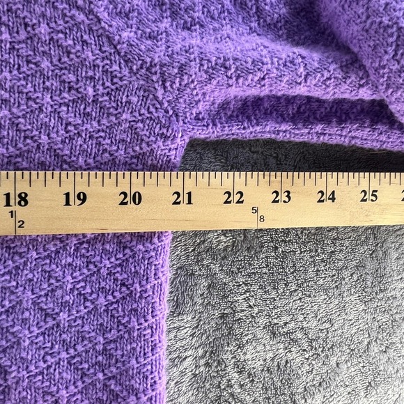 Cuddle Knit Vintage M Purple Cable Knit Cardigan Sweater USA Made Grandmacore - Picture 5 of 7